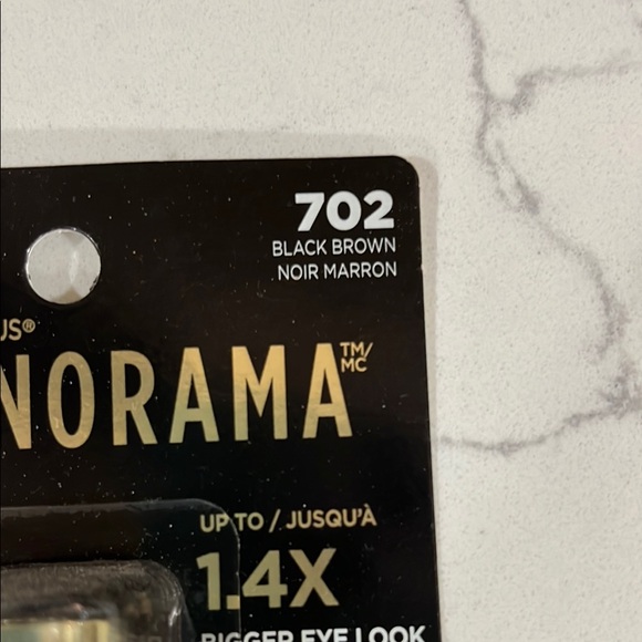 L'Oreal Voluminous Panorama Mascara - Black Brown - Picture 2 of 3